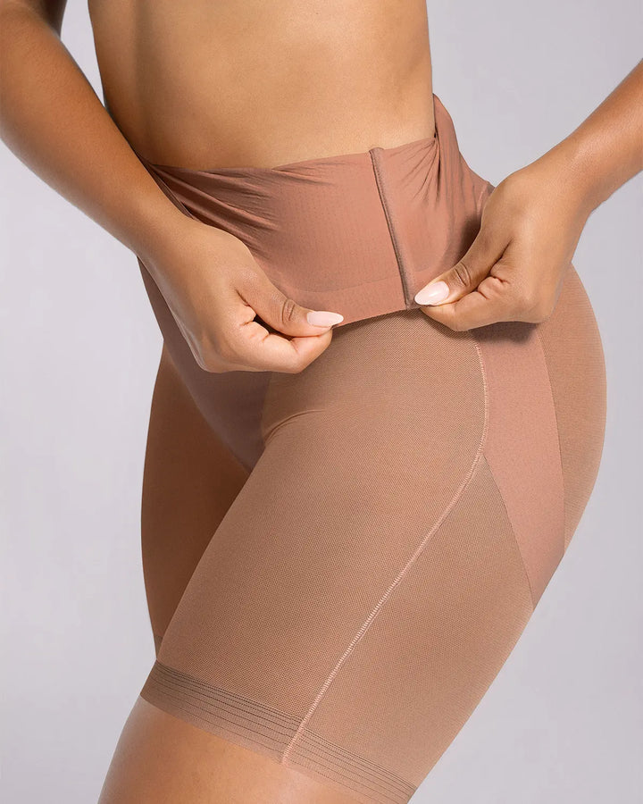 Short moldeador de talle alto con malla transpirable