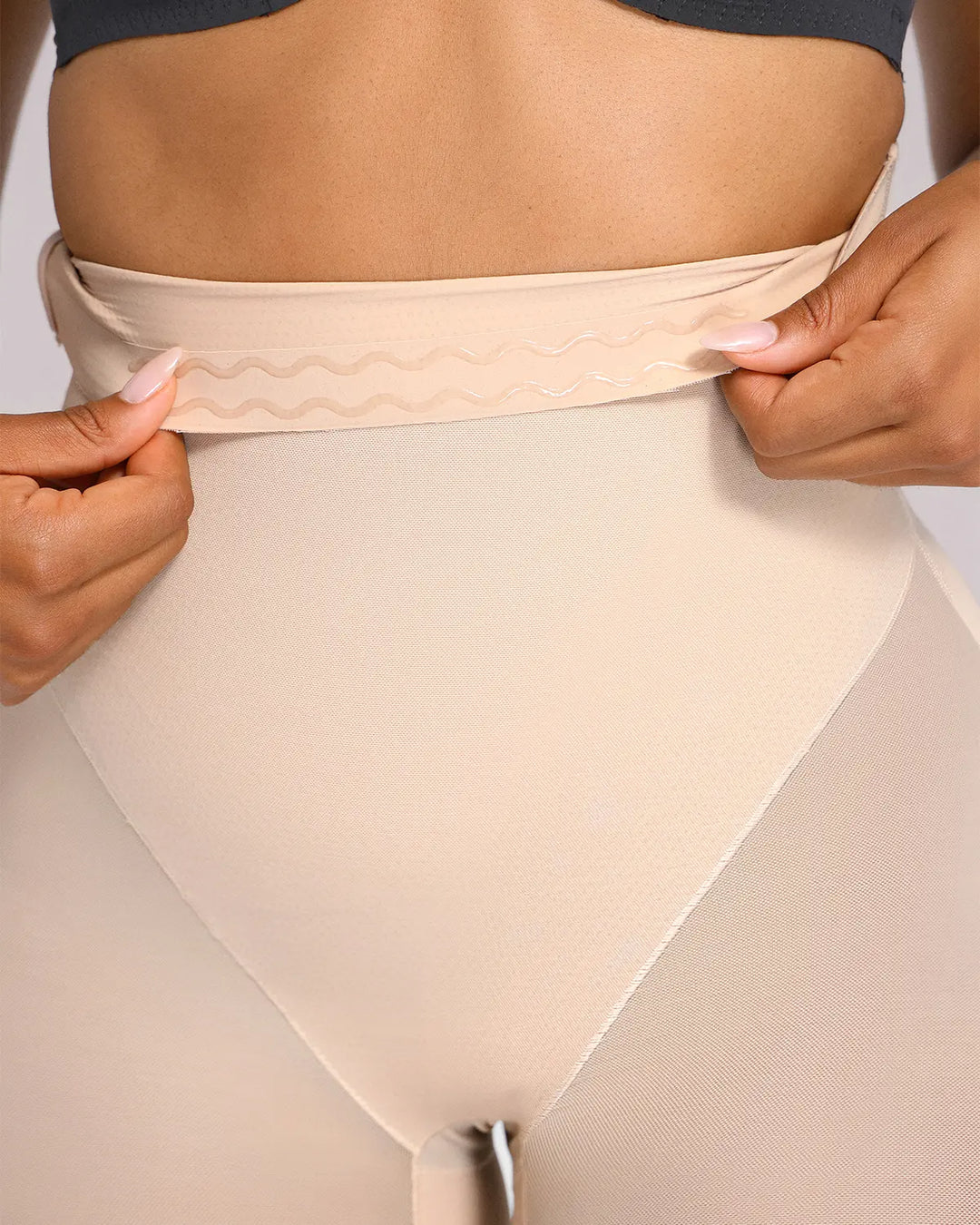 Short moldeador de talle alto con malla transpirable