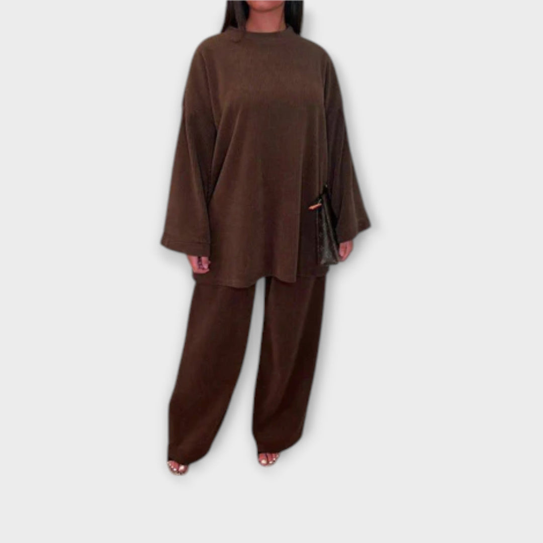 Ingrid - Conjunto en Talla Grande - Estilo Acanalado